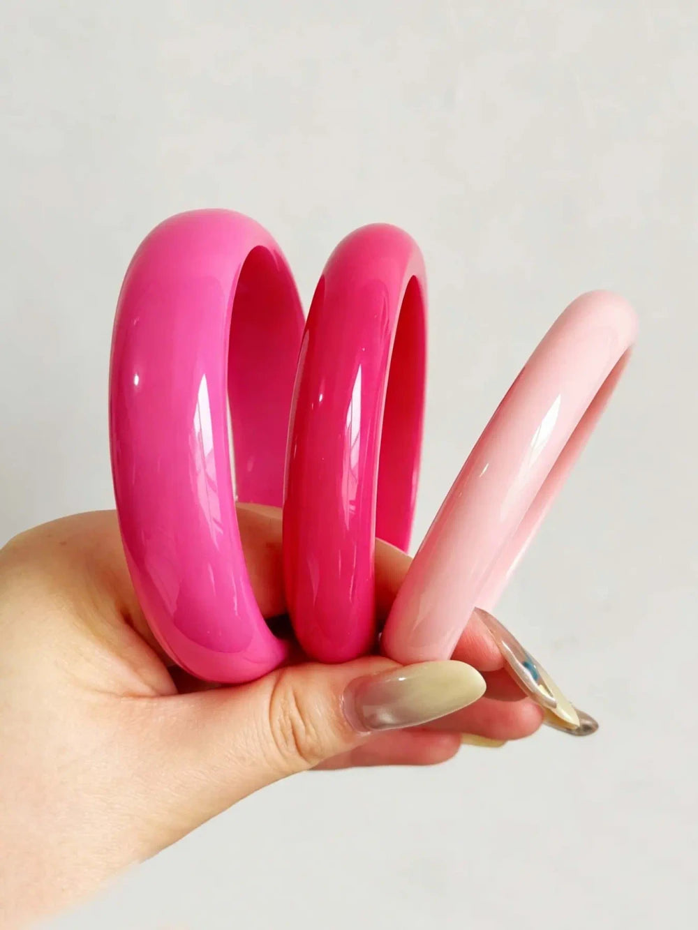 Vintage Acrylic Resin Bangle Set